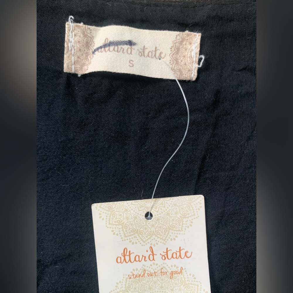 NWT Altar’d State Black Embroidered Floral Tunic Dress Small Boho Festival Mini - Picture 4 of 6